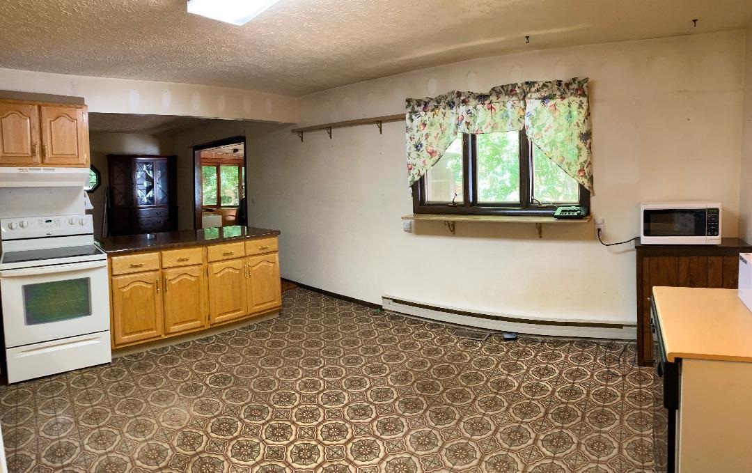 2753 East Gallimore Road Bloomfield, IN 47424 - Photo 17 of 36