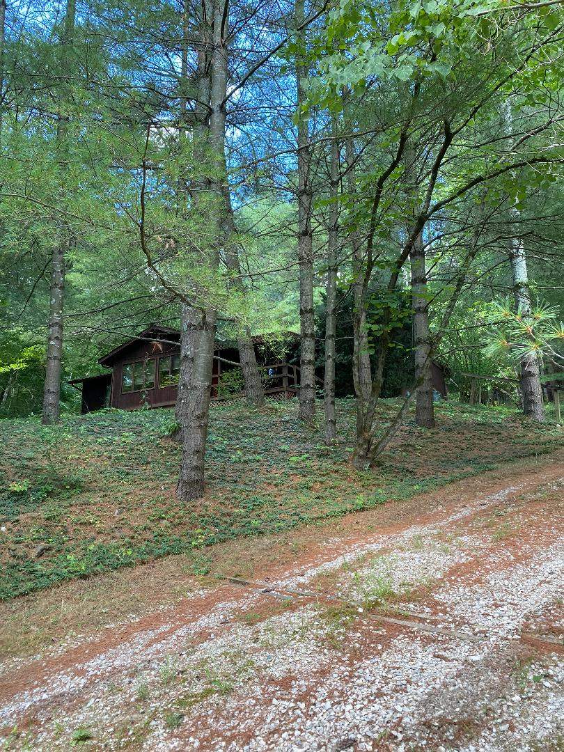 2753 East Gallimore Road Bloomfield, IN 47424 - Photo 4 of 36
