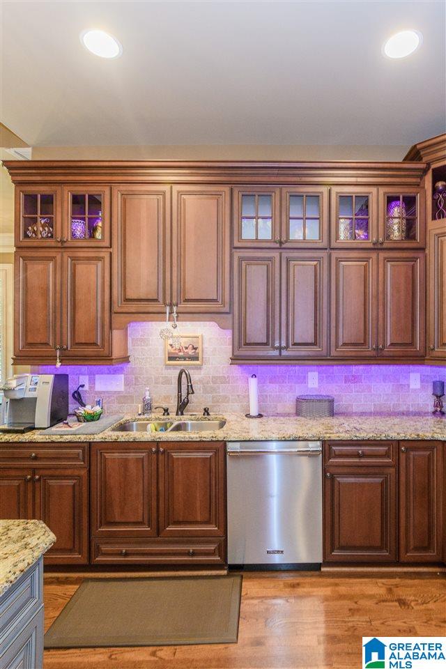 2403 Glasscott Point Birmingham, AL 35226 - Photo 16 of 50