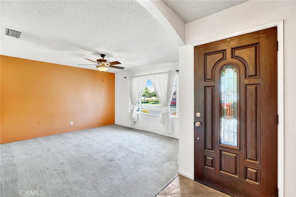 404 Fall Madera, CA 93637 - Photo 7 of 38 Gallery Image 7