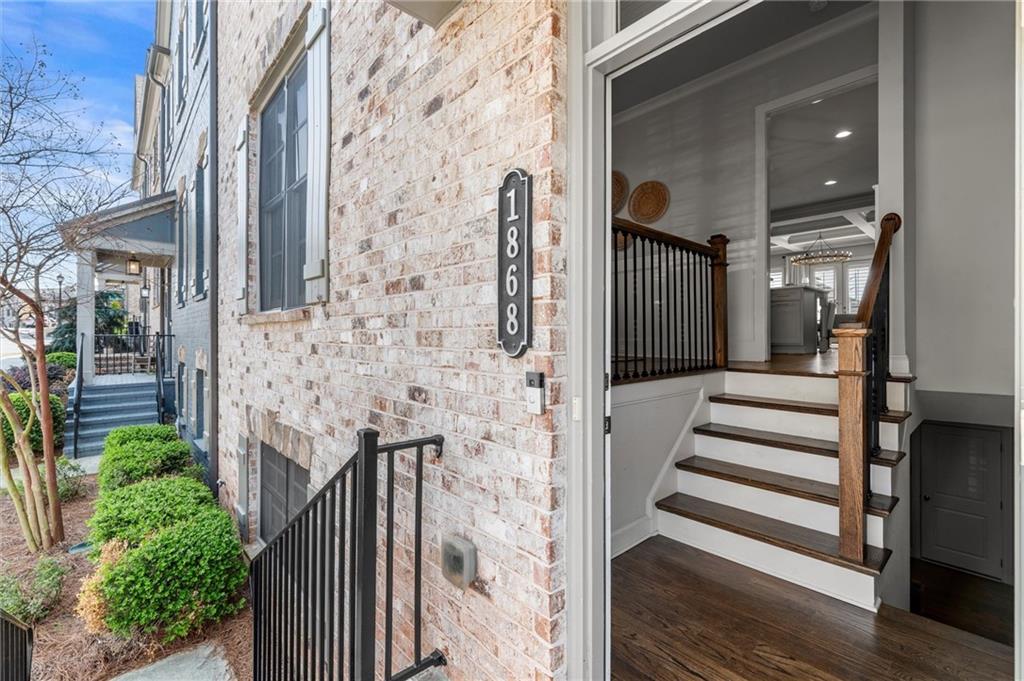 1868 Skyfall Circle Atlanta, GA 30319 - Photo 3 of 61