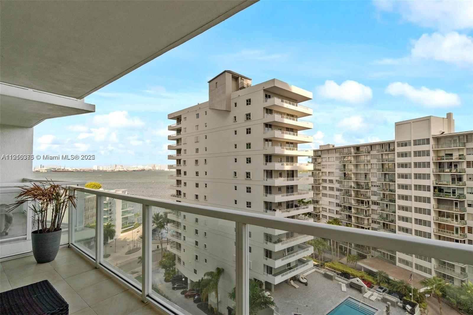 218 Southeast 14th Street, Unit 1003 Miami, FL 33131 - Photo 18 of 27 a view of balcony with city view