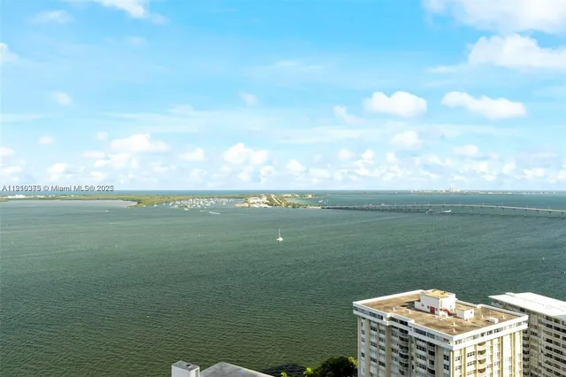 $655,000 | 218 Southeast 14th Street, Unit 1003, Miami, FL 33131