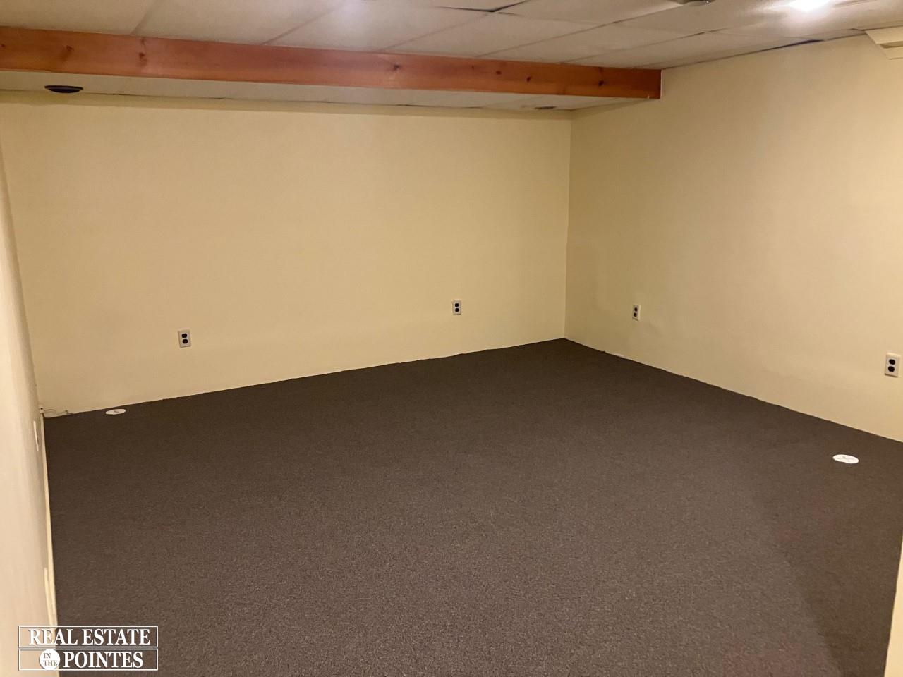 1805 Oxford Road Grosse Pointe, MI 48236 - Photo 20 of 30
