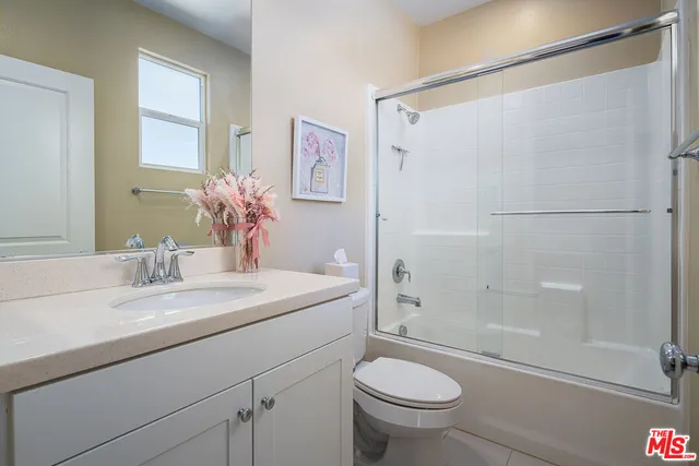 $4,495 | 281 Mar Vista Avenue, Unit 19, Pasadena, CA 91106