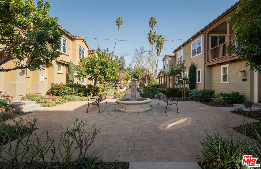 281 Mar Vista Avenue, Unit 19 Pasadena, CA 91106 - Photo 15 of 16