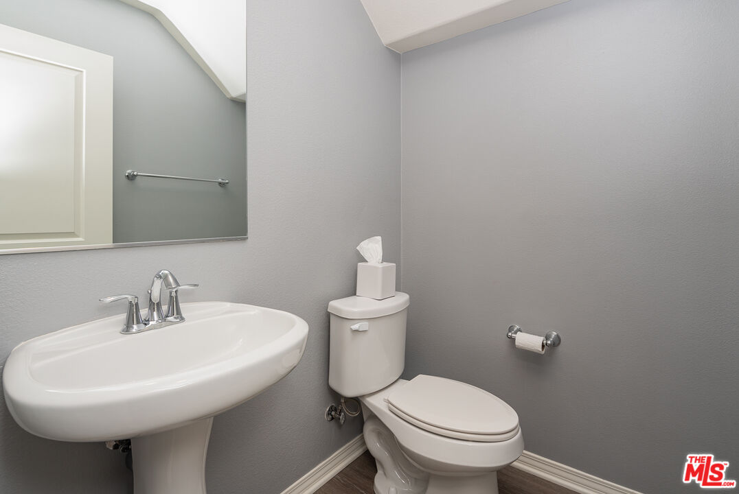 281 Mar Vista Avenue, Unit 19 Pasadena, CA 91106 - Photo 6 of 16