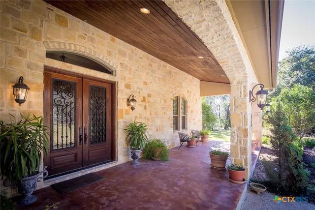$1,695,000 | 133 Mariposa Loop, New Braunfels, TX 78132