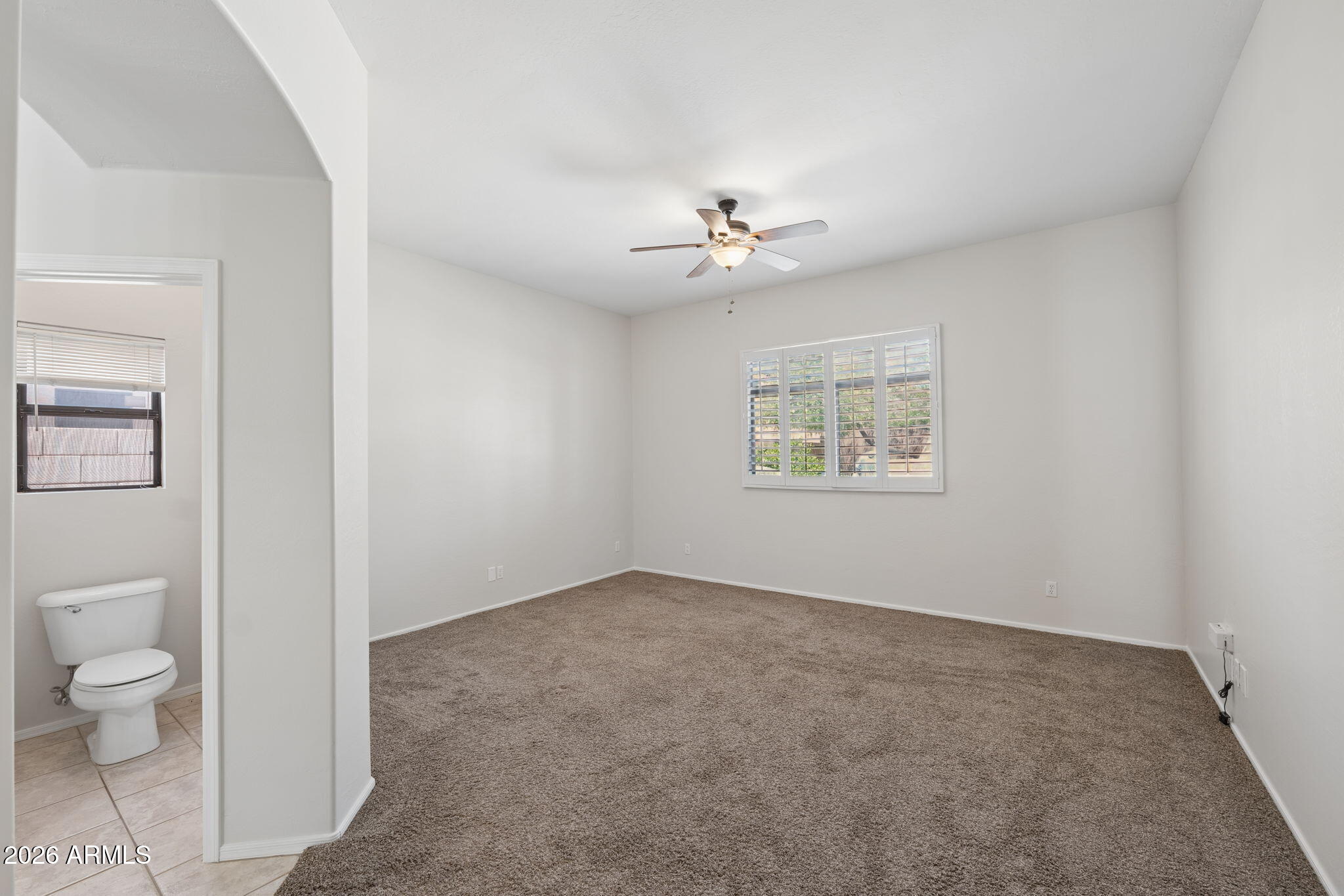 4418 East Jaeger Road Phoenix, AZ 85050 - Photo 13 of 42 11 - Primary Bedroom