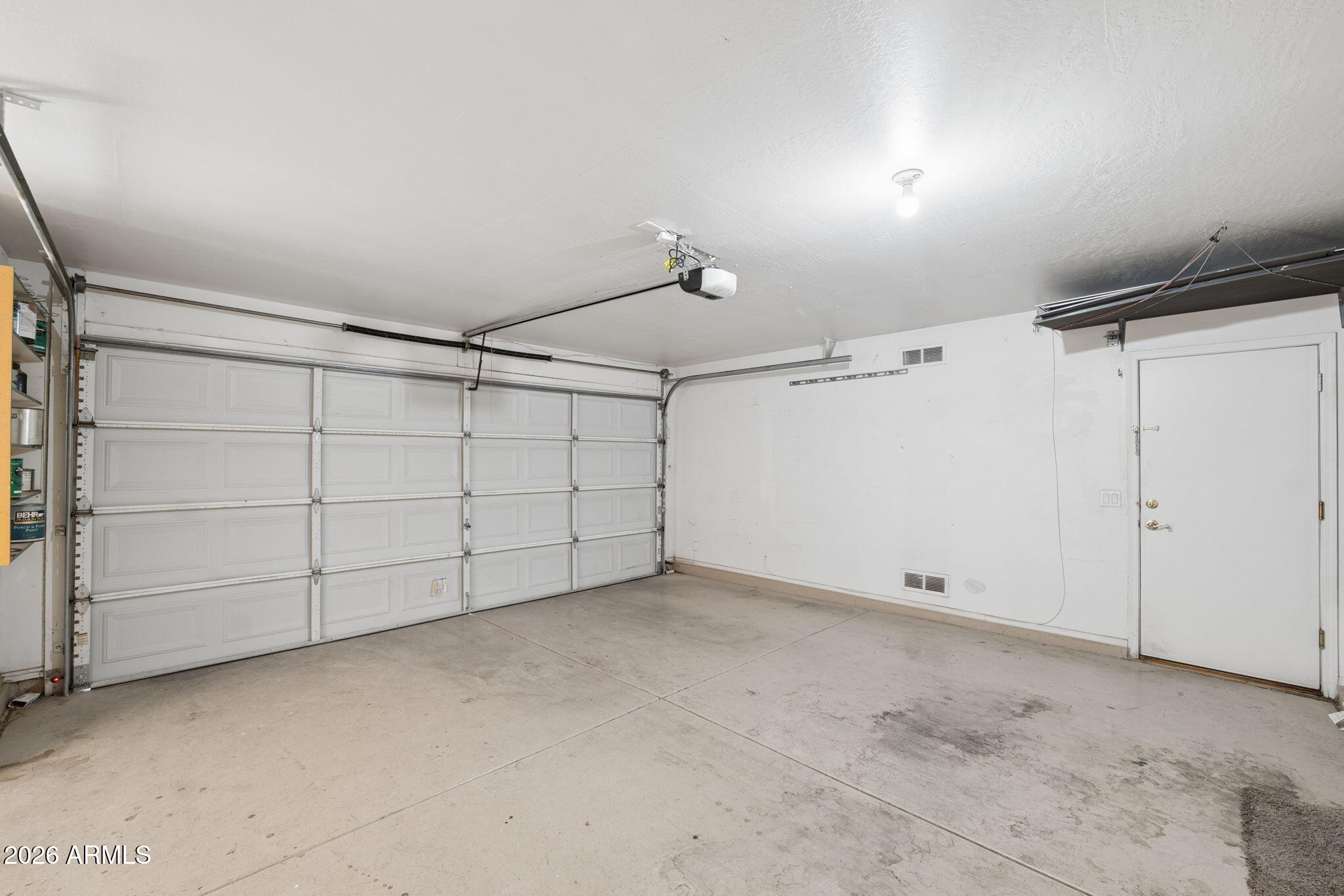 4418 East Jaeger Road Phoenix, AZ 85050 - Photo 32 of 42 30 - Spacious Garage