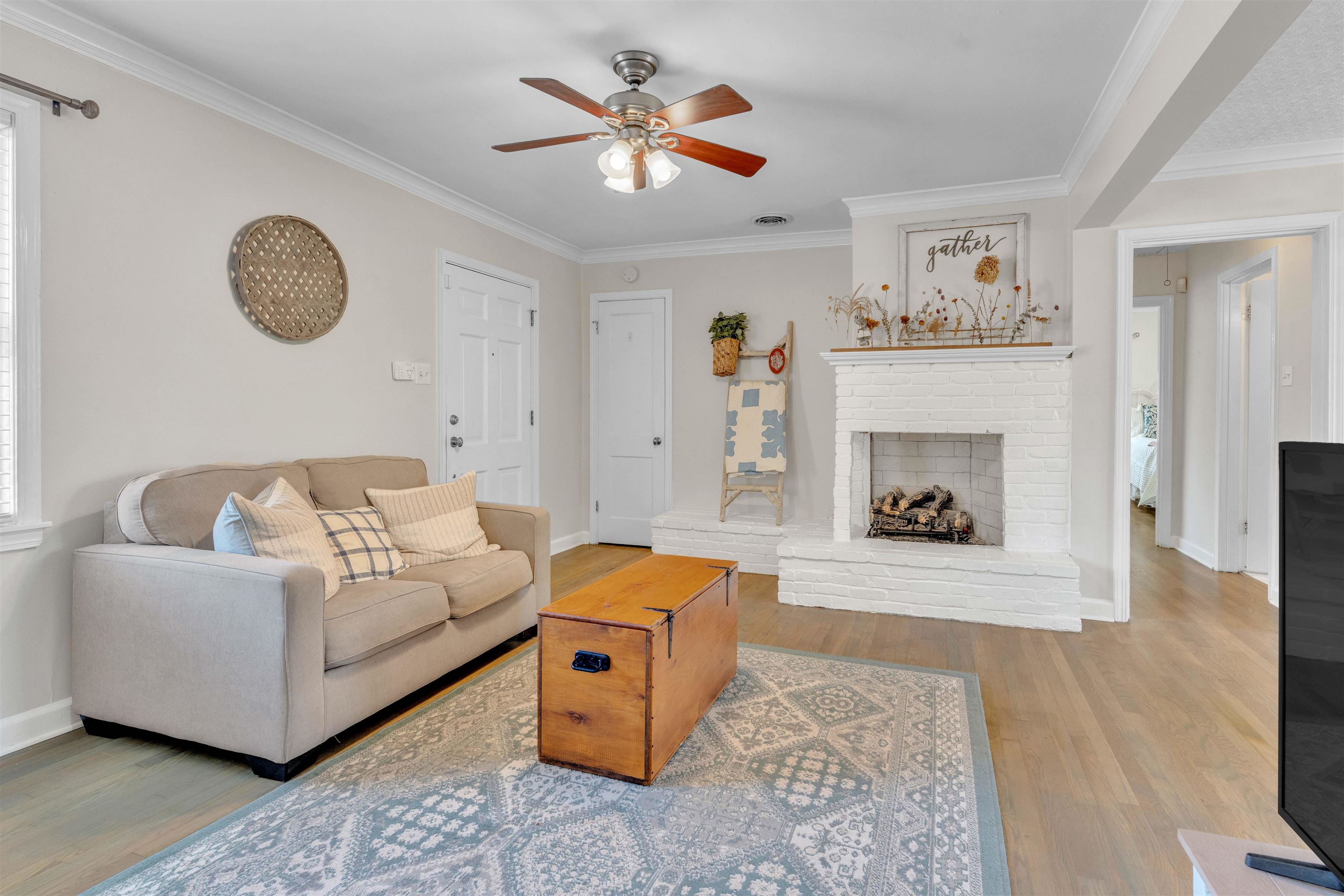 465 Gerald Road Memphis, TN 38122 - Photo 7 of 27