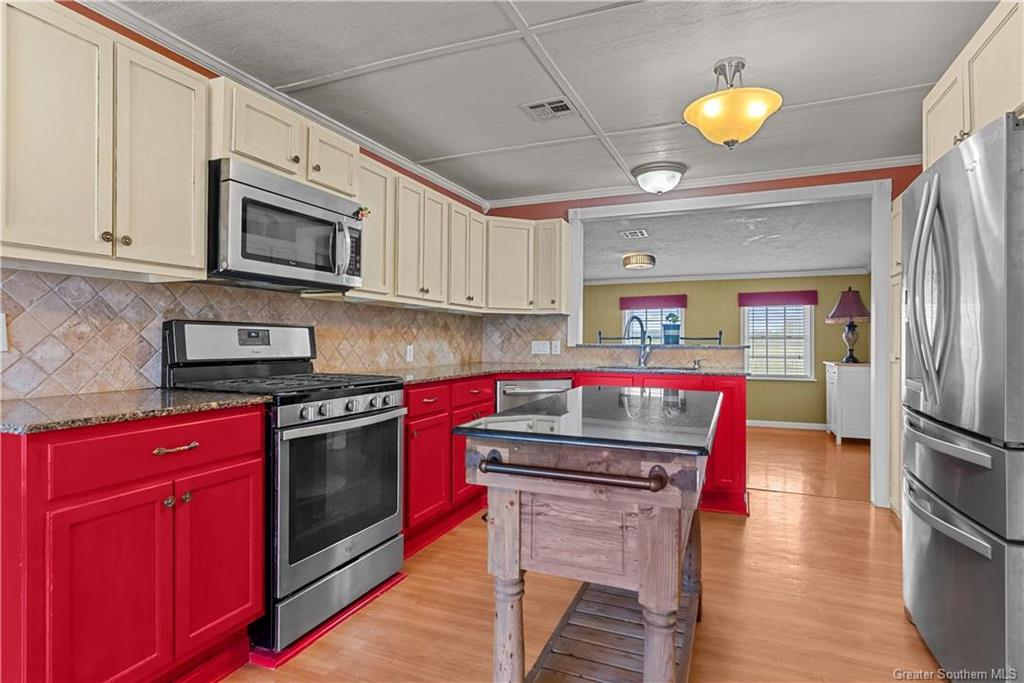 20266 Parish Line Road Kinder, LA 70648 - Photo 5 of 23