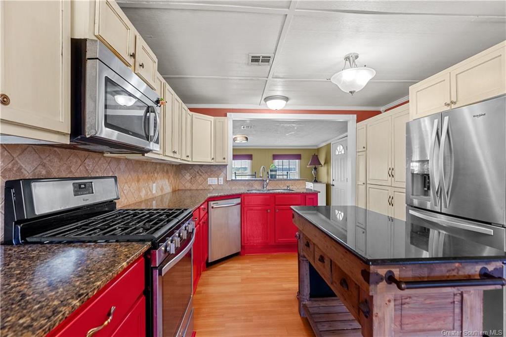 20266 Parish Line Road Kinder, LA 70648 - Photo 8 of 23