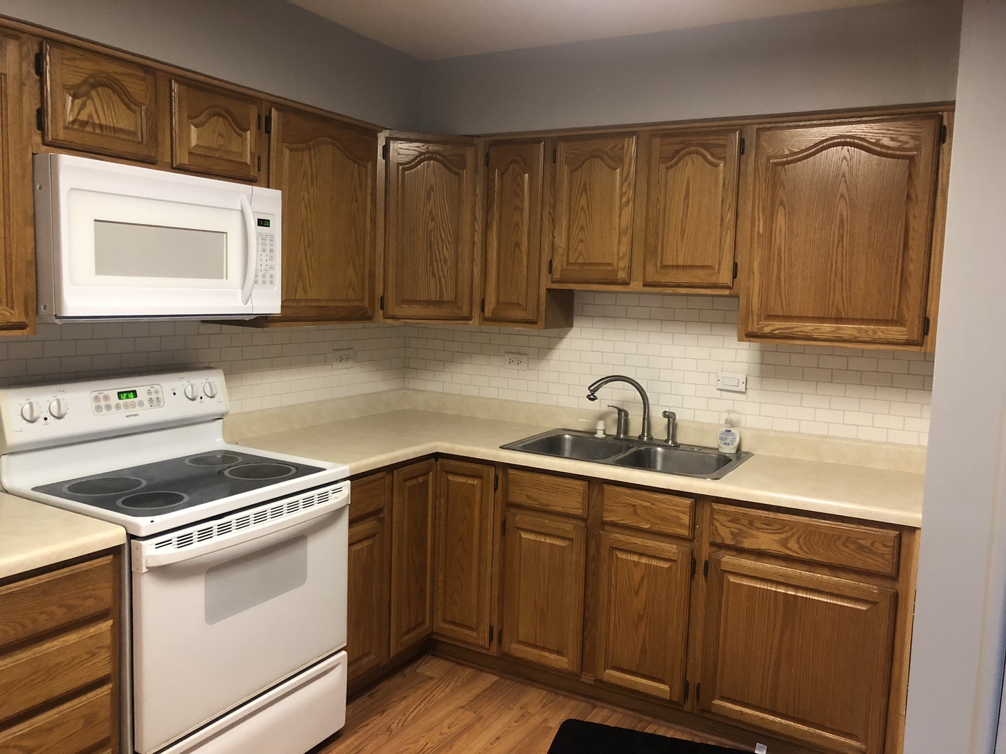 193 Roberts Road Bolingbrook, IL 60440 - Photo 6 of 7