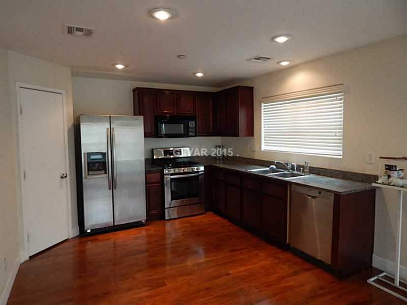 1165 Paradise River Road Henderson, NV 89002 - Photo 10 of 35 Property Photo.