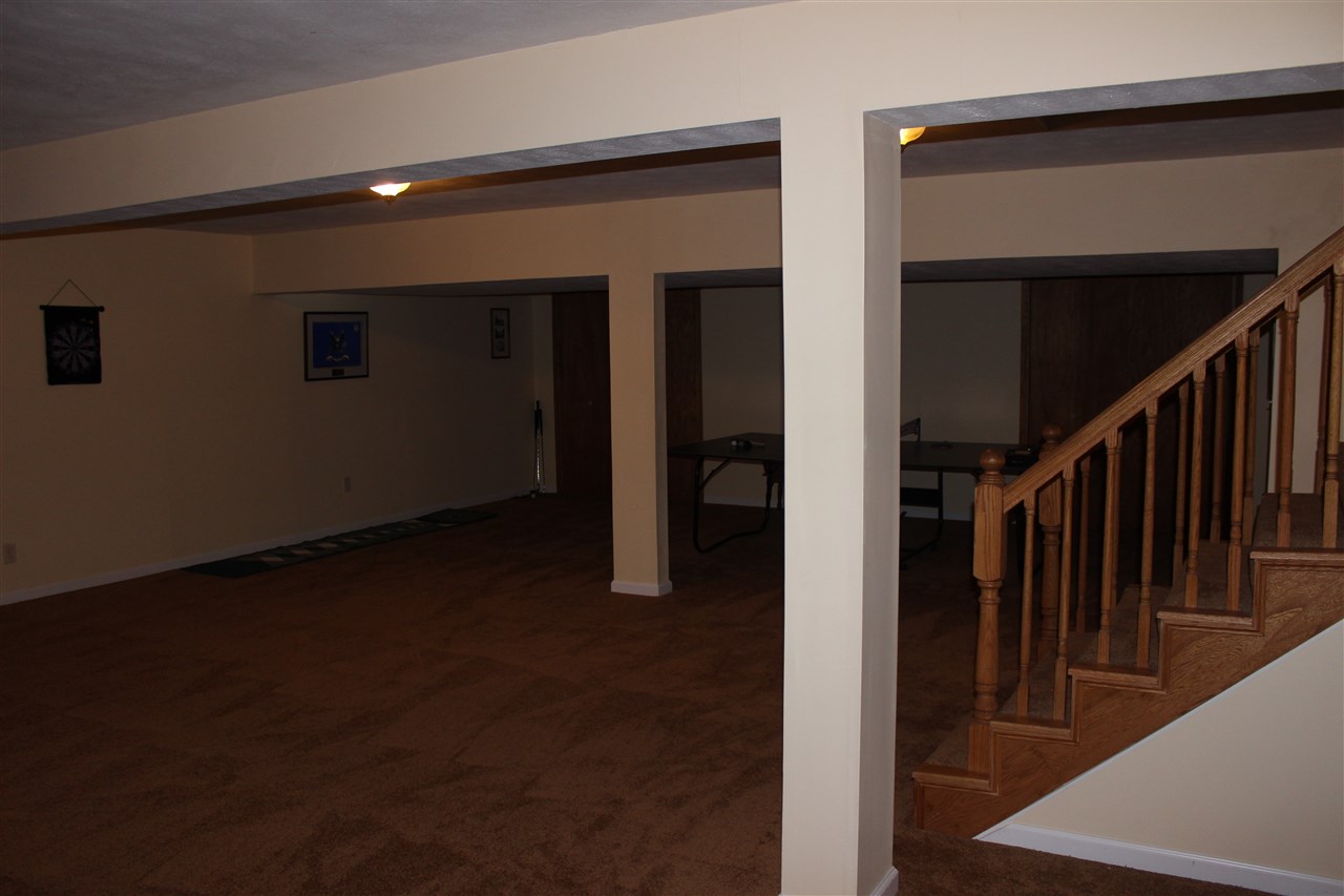 11180 Anderson Road Granger, IN 46530 - Photo 18 of 27 Gallery Image 18