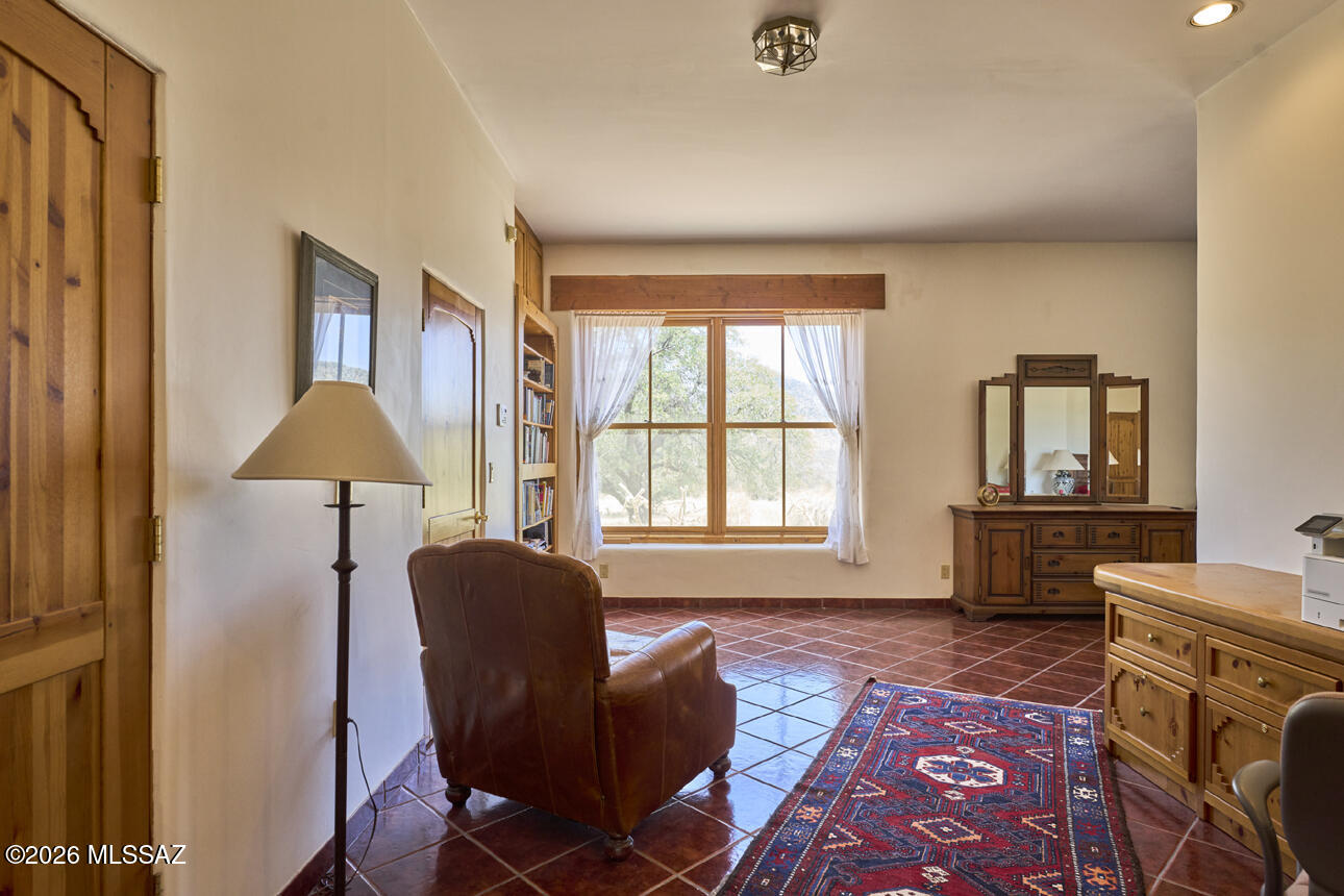 14075 South Sunglow Road Pearce, AZ 85625 - Photo 19 of 42 L_Interior Home Primary 1