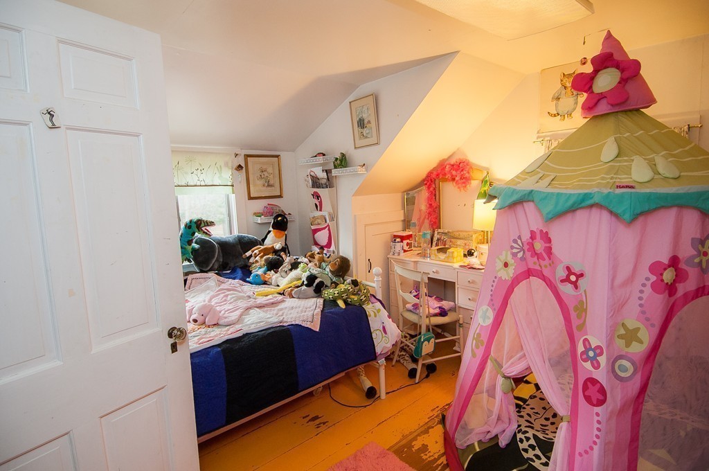 15 Ann Vinal Road Scituate, MA 02066 - Photo 12 of 17 Gallery Image 12