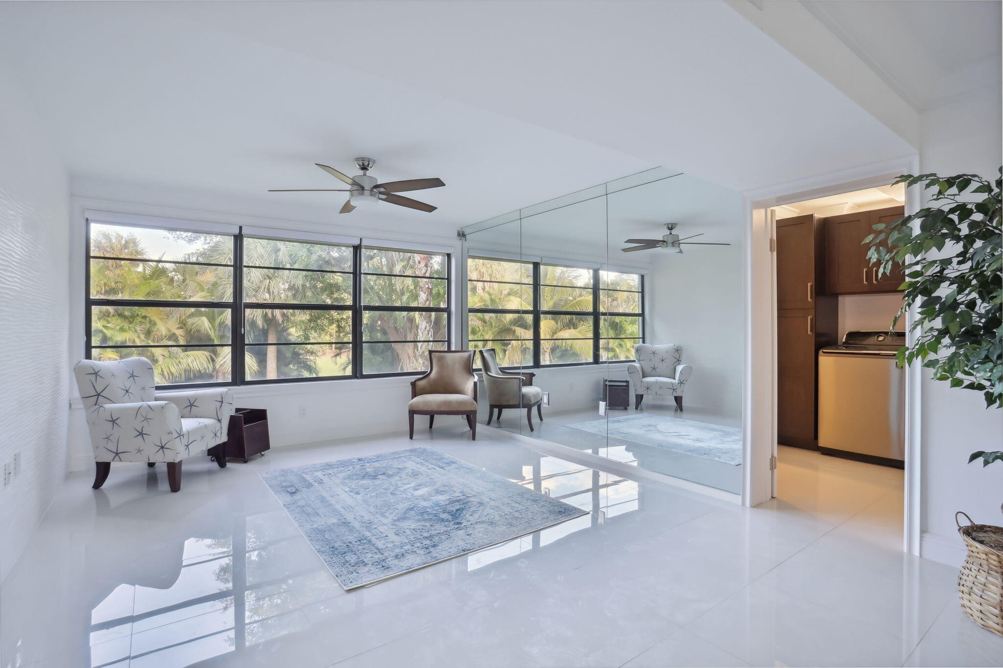 6073 Balboa Circle, Unit 201 Boca Raton, FL 33433 - Photo 15 of 40 Living room