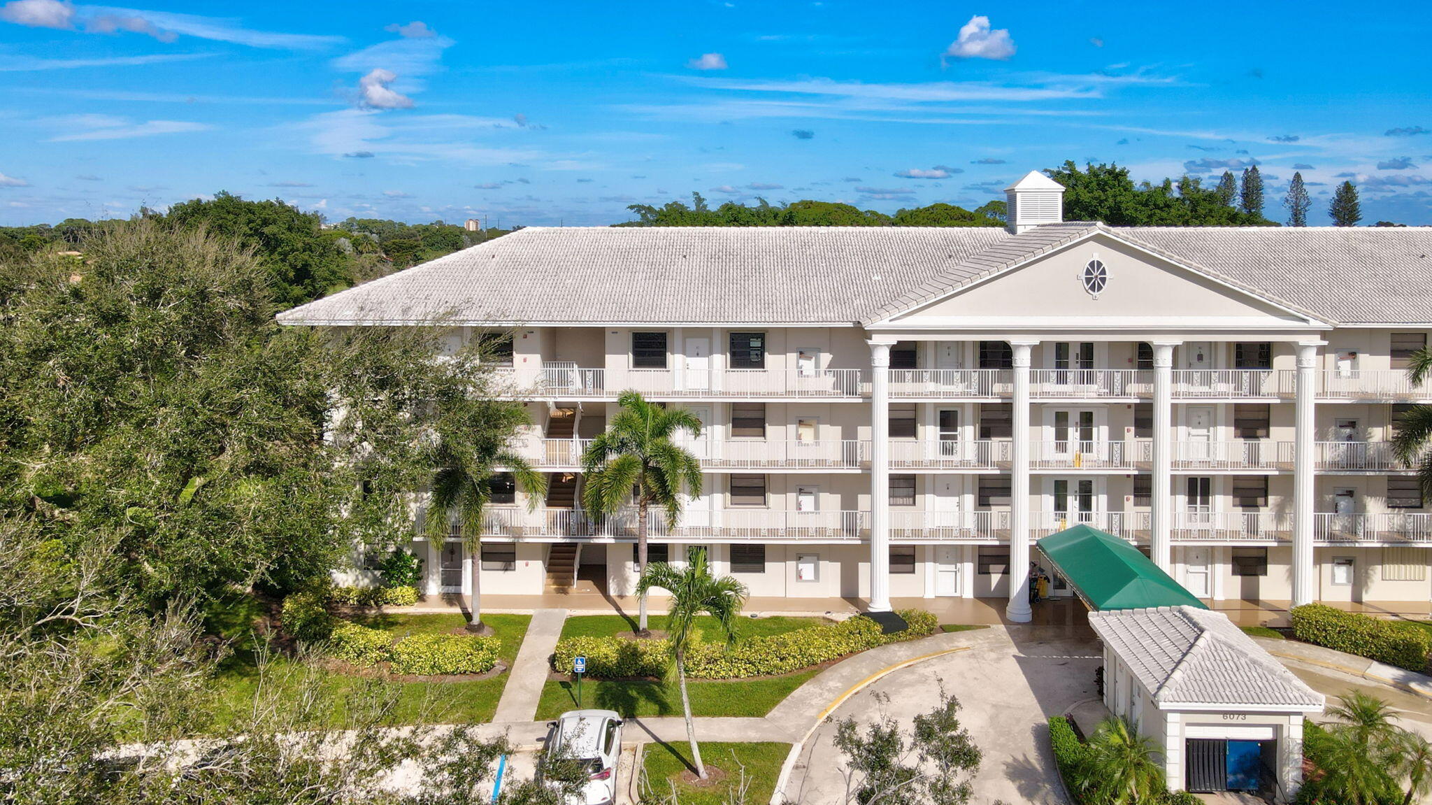 6073 Balboa Circle, Unit 201 Boca Raton, FL 33433 - Photo 29 of 40 Building 5