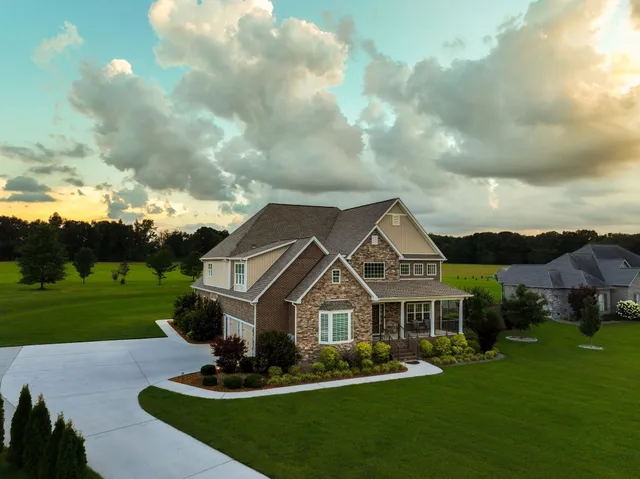 $875,000 | 251 Old Shelbyville Highway, Tullahoma, TN 37388