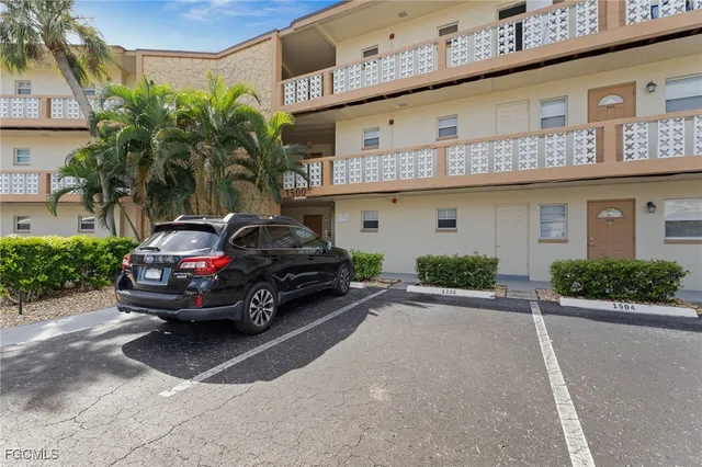 a car parked in front of a building