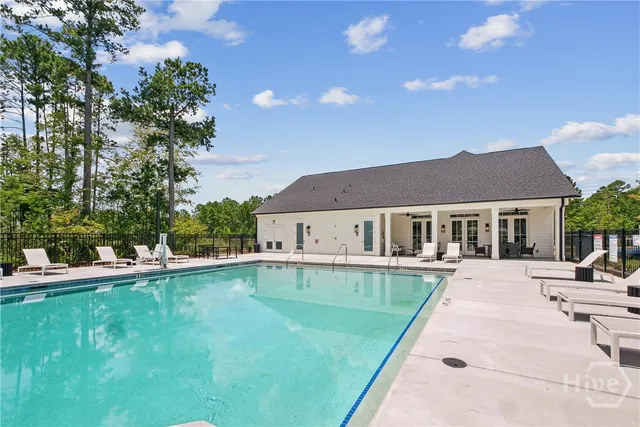 $2,124 | 201 Powers Pass, Unit NUTMEG, Bloomingdale, GA 31302