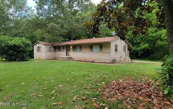 $115,000 | 175 Chatham Drive, Holly Springs, MS 38635
