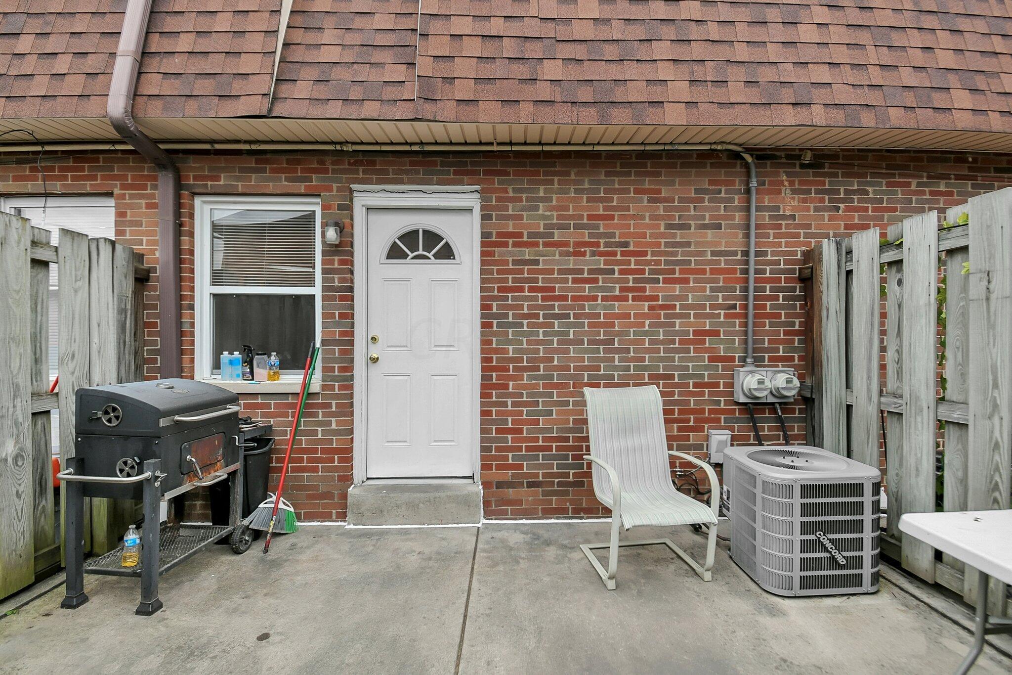 5690 Beechcroft Road, Unit 5690B Columbus, OH 43229 - Photo 27 of 29 32-web-or-mls-5690-beechcroft-rd-b