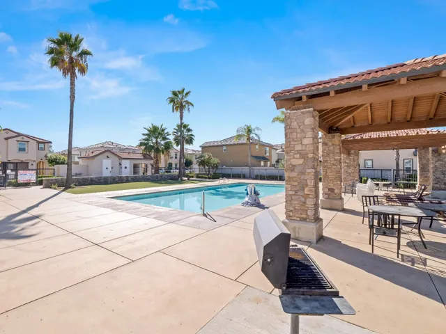 $415,000 | 1573 Joy Drive, Clovis, CA 93619