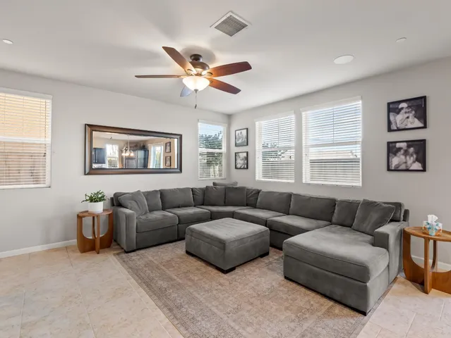 $415,000 | 1573 Joy Drive, Clovis, CA 93619