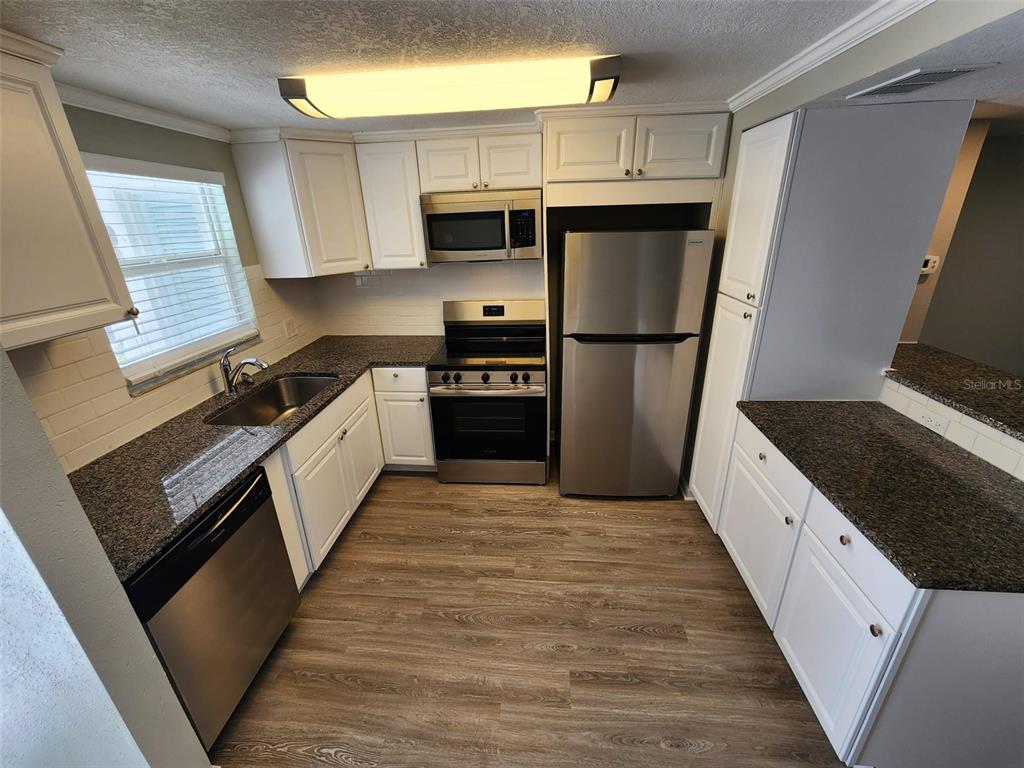 701 1st Street, Unit 2 Indian Rocks Beach, FL 33785 - Photo 2 of 18 Gallery Image 2