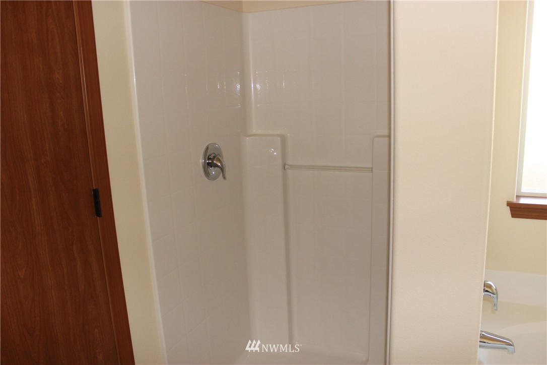 6312 199th Loop Southwest Rochester, WA 98579 - Photo 12 of 14 Gallery Image 12