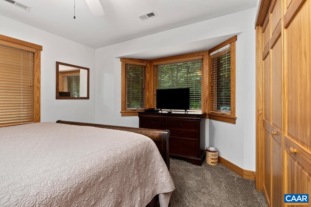 54 Hickory Spring Road Roseland, VA 22967 - Photo 20 of 62 Gallery Image 20