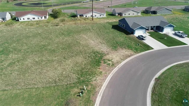 $75,000 | 34 Spartan Cir Drive, Superior, WI 54880