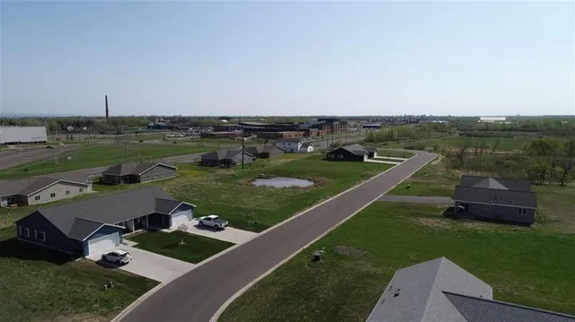 $75,000 | 34 Spartan Cir Drive, Superior, WI 54880