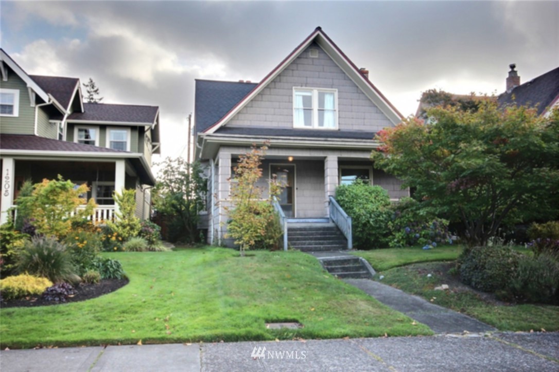 1209 Rucker Avenue Everett, WA 98201 - Photo 2 of 19