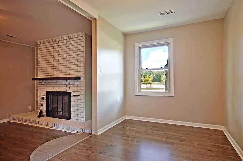 7698 Brandywine Road North Charleston, SC 29420 - Photo 12 of 24 DSC_0400_DSC_0401-copy
