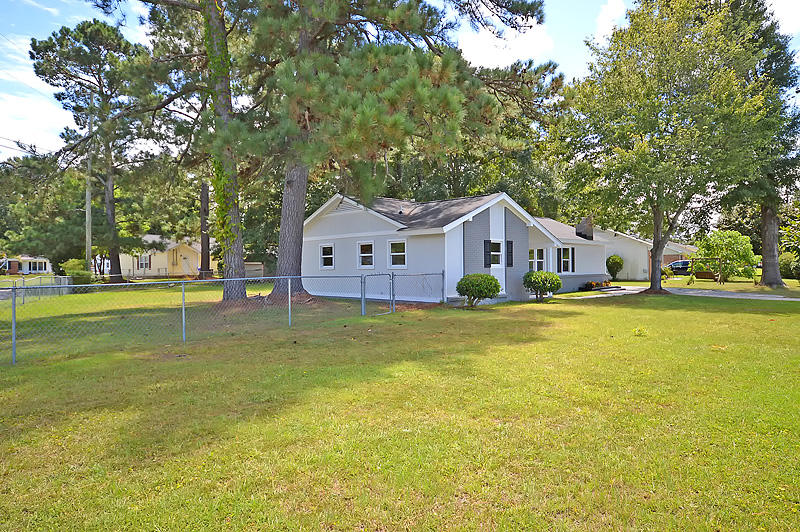 7698 Brandywine Road North Charleston, SC 29420 - Photo 3 of 24 DSC_0334-copy