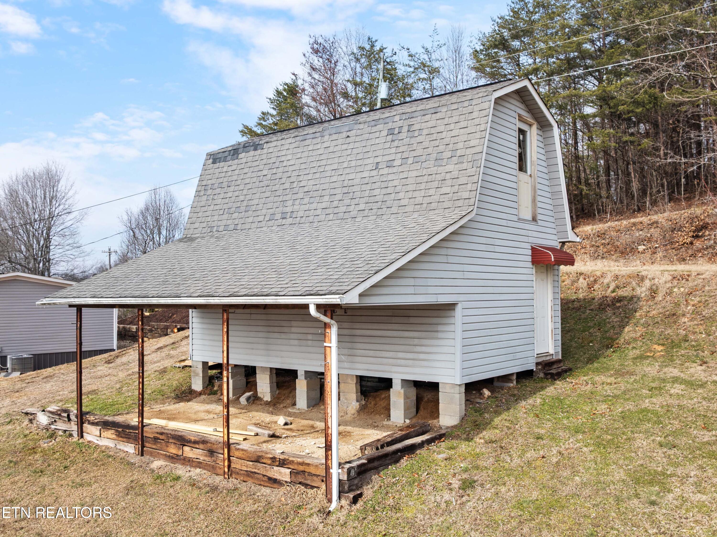 1327 Pinecrest Road Jacksboro, TN 37757 - Photo 20 of 20 DJI_0963