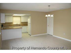 7400 Dundee Way Weeki Wachee, FL 34613 - Photo 3 of 14