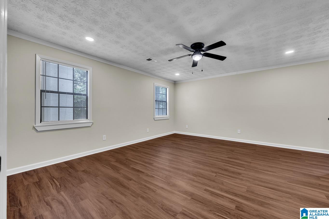 1332 14th Place Southwest Birmingham, AL 35211 - Photo 15 of 29