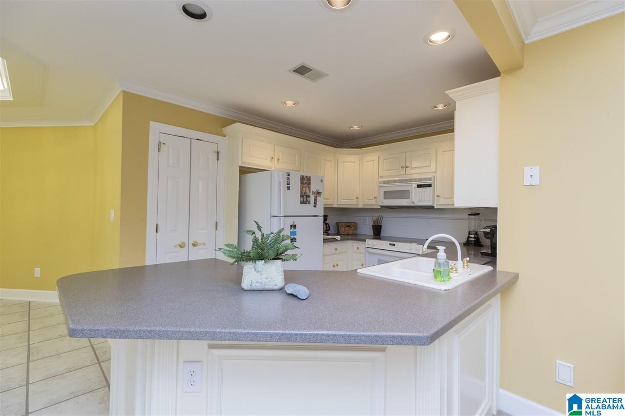 5015 Greystone Way Birmingham, AL 35242 - Photo 33 of 41