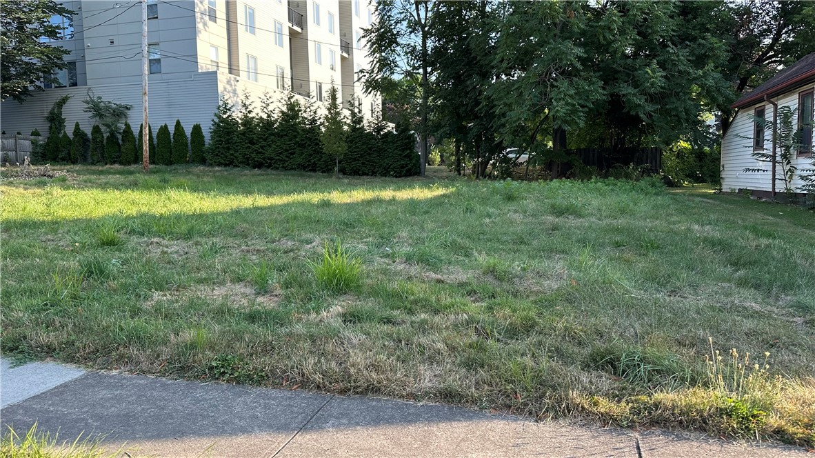 16 Gold Street Rochester, NY 14620 - Photo 3 of 3