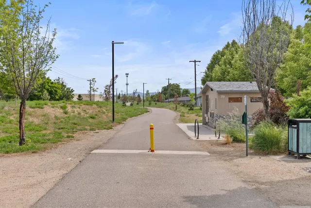 $449,995 | 3553 South Blake Lane, Spokane, WA 99206