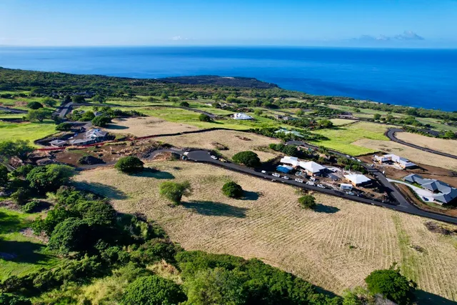 $1,156,000 | 81-6578 Lot 143-a Ka Waena Way, Captain Cook, HI 96704