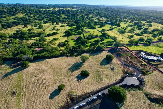 $1,156,000 | 81-6578 Lot 143-a Ka Waena Way, Captain Cook, HI 96704