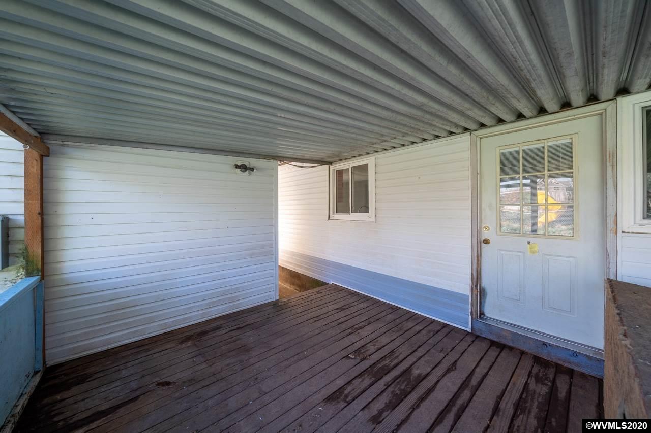 313 Northeast South Nebergall Loop Albany, OR 97321 - Photo 31 of 38