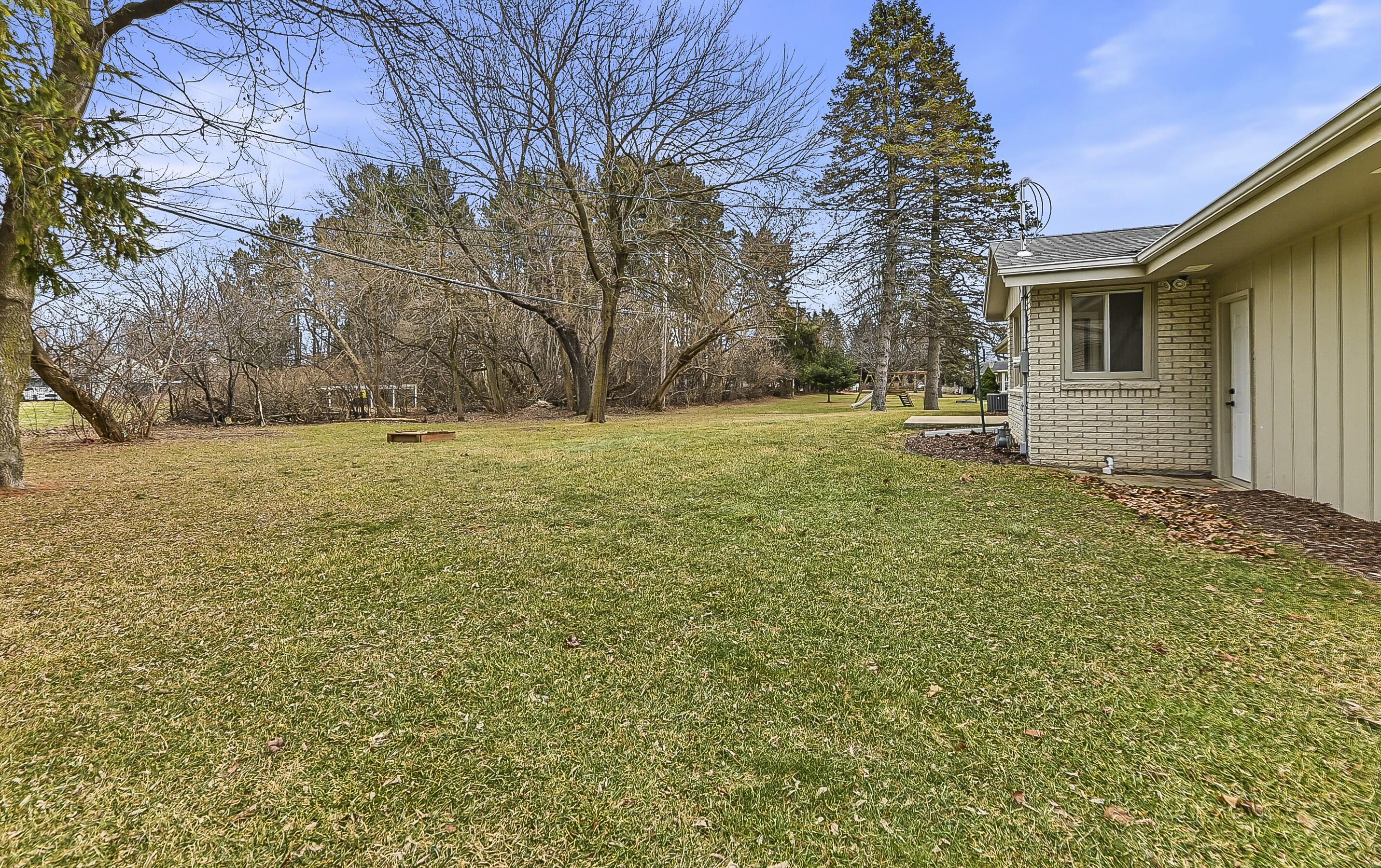 5023 Valley Trail Wind Point, WI 53402 - Photo 40 of 42 Valley Tr-18