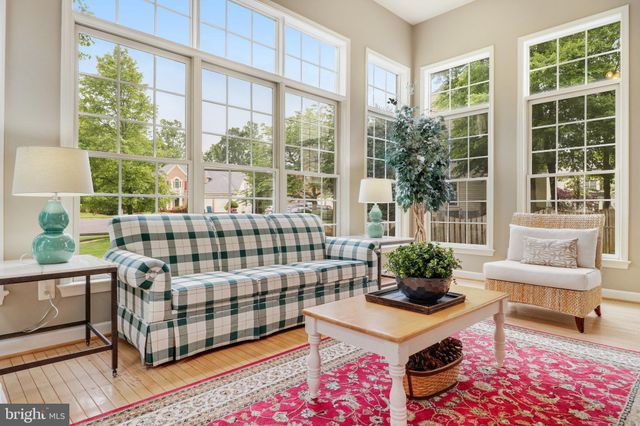 $1,200,000 | 6810 Carawood Court, Springfield, VA 22150